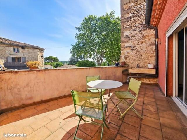 Maison vente à Nîmes, Collias