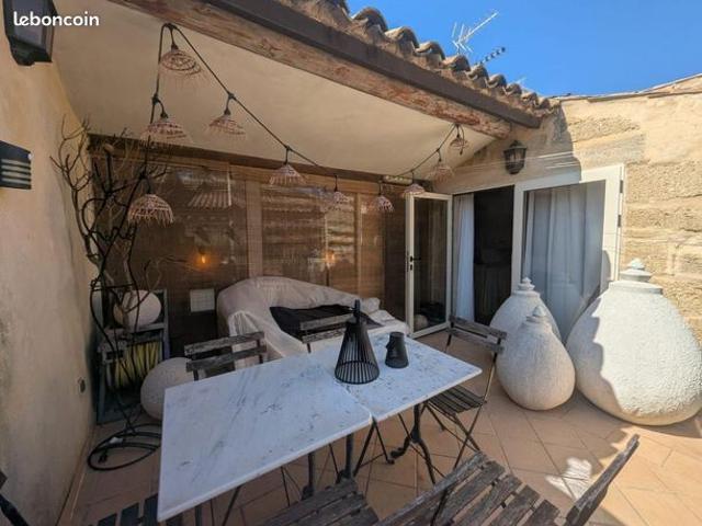 Maison vente à Nîmes, Vers-pont-du-gard