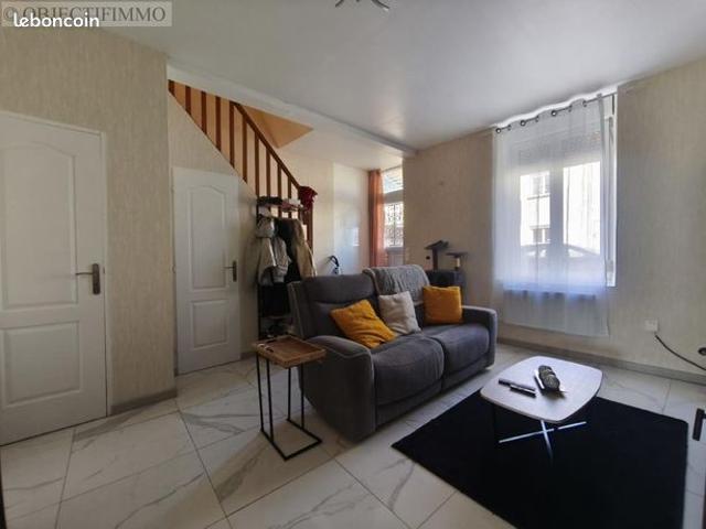 Maison vente à Nancy, Leyr