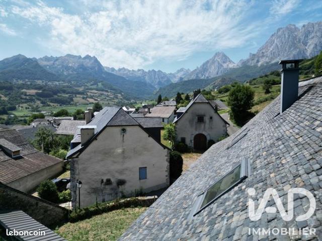 Maison vente à Oloron-Sainte-Marie, Lescun