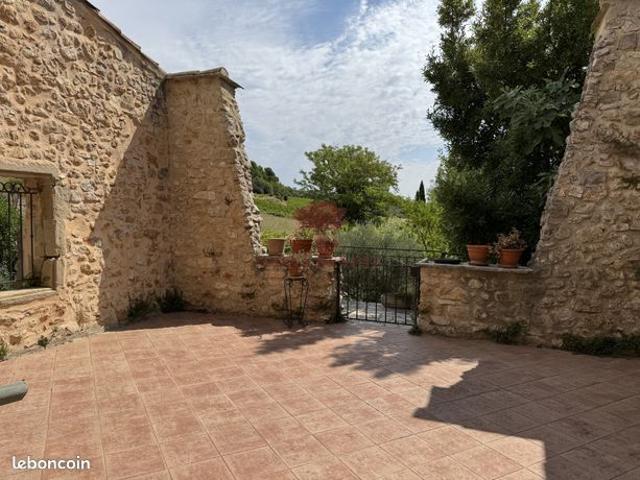 Maison vente à Montpeyroux, Dordogne