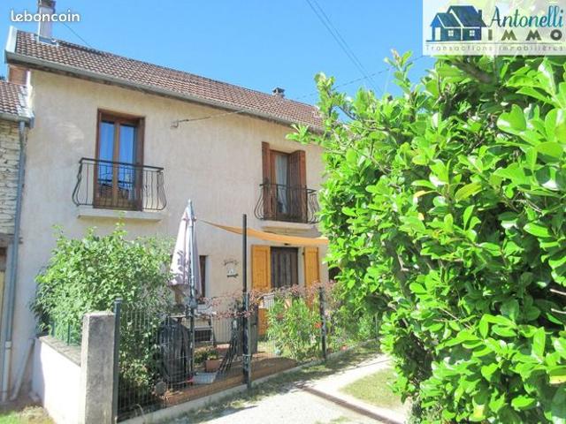 Maison vente à La Tour-du-Pin, Trept