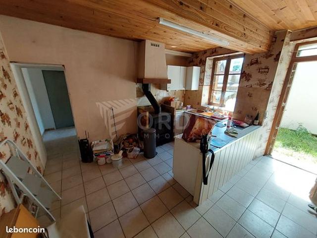 Maison vente à Sens, Courgenay