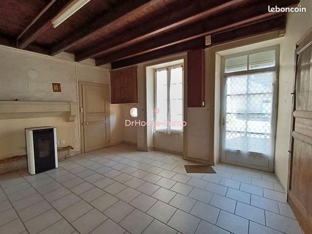 Maison vente à La Roche-sur-Yon, Sigournais