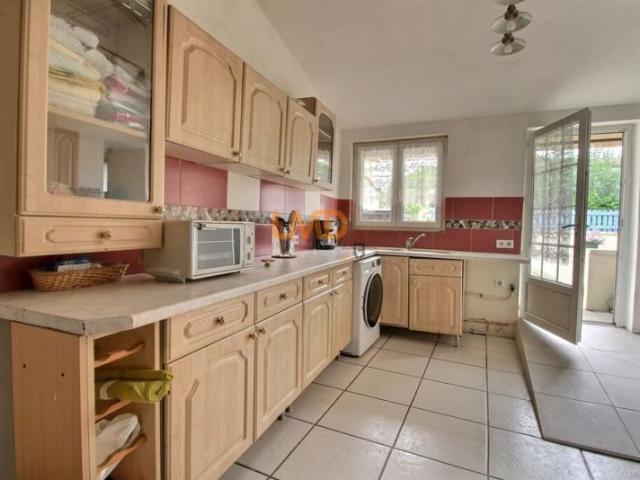 Maison vente à Saint-Jean-d'Angély, Les Eglises-d'argenteuil
