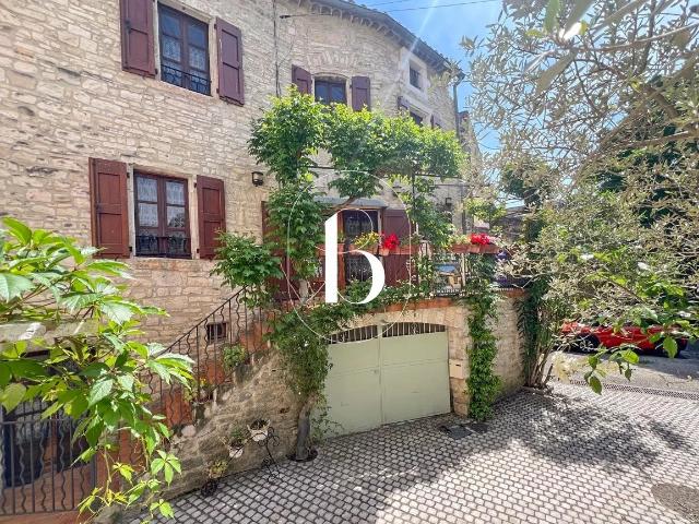 Maison vente à Alès, Barjac