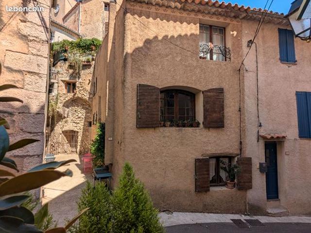 Maison vente à Brignoles, Villecroze