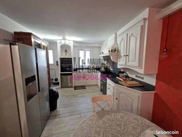 Maison vente à Avignon, Châteauneuf-de-gadagne