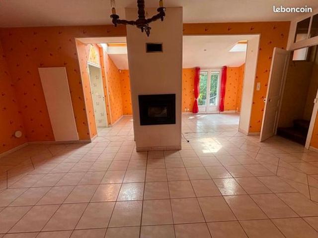 Maison vente à Saint-Quentin, Vendeuil