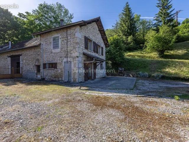 Maison vente à Belley, Marchamp
