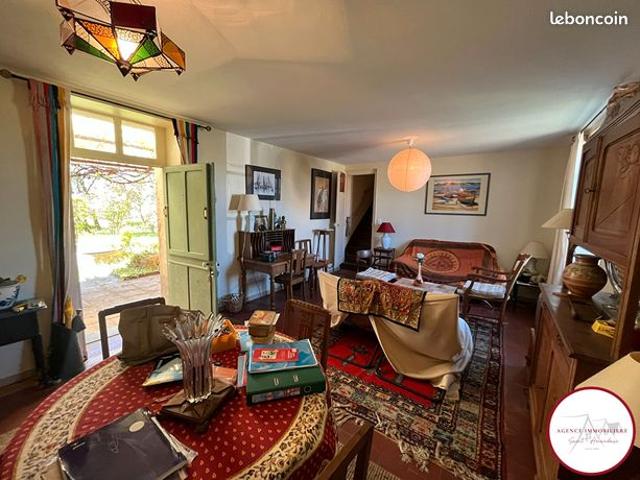 Maison vente à Saint-Amand-Montrond, Charenton-du-cher