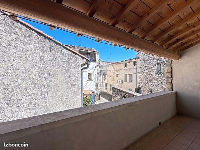Maison vente à Arles, Noves