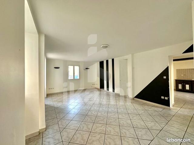 Maison vente à Le Grand-lemps, Guadeloupe