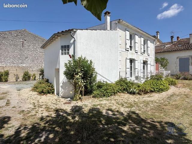 Maison vente à Jonzac, Saint-fort-sur-gironde