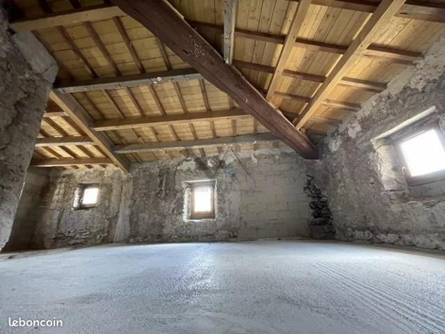 Maison vente à Privas, Meysse