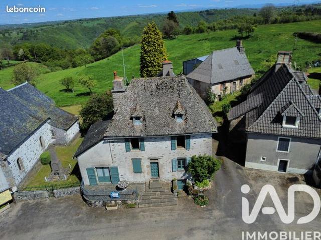 Maison vente à Mauriac, Pleaux
