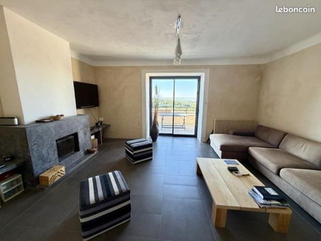 Maison vente à Aix-en-Provence, Eguilles
