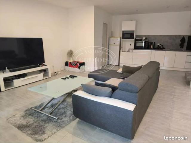 Maison vente à Narbonne, Fabrezan