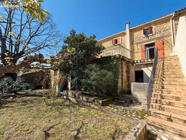 Maison vente à Nîmes, Castillon-du-gard