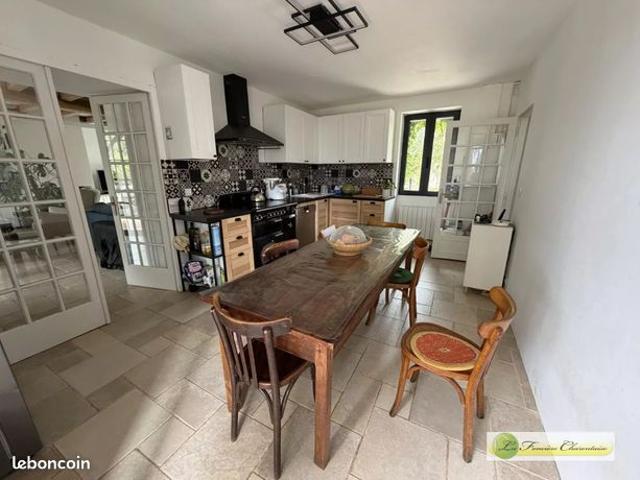 Maison vente à Angoulême, Bouëx