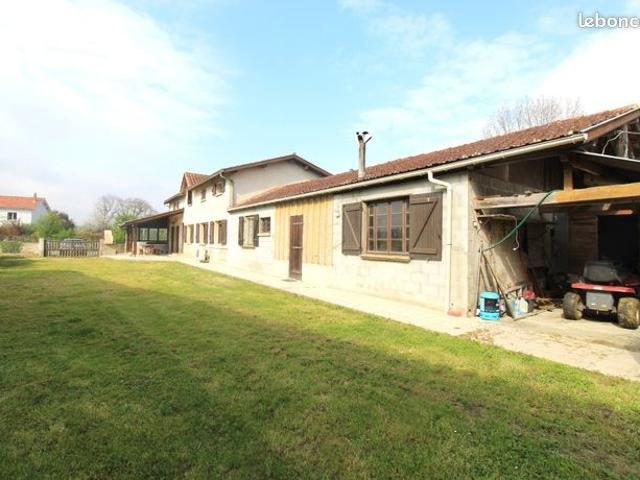 Maison vente à Mirande, Riscle