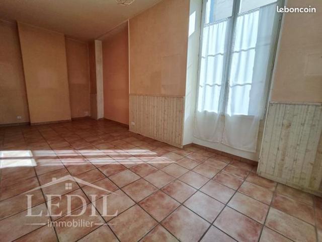 Maison vente à Agen, Astaffort