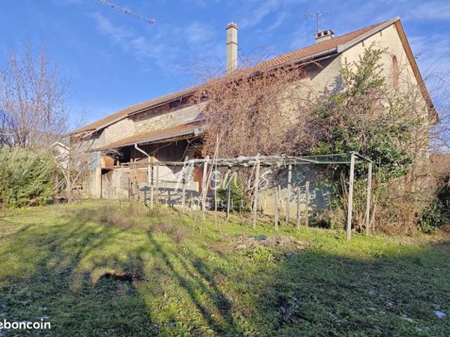 Maison vente à Saint-Julien-en-Genevois, Vulbens