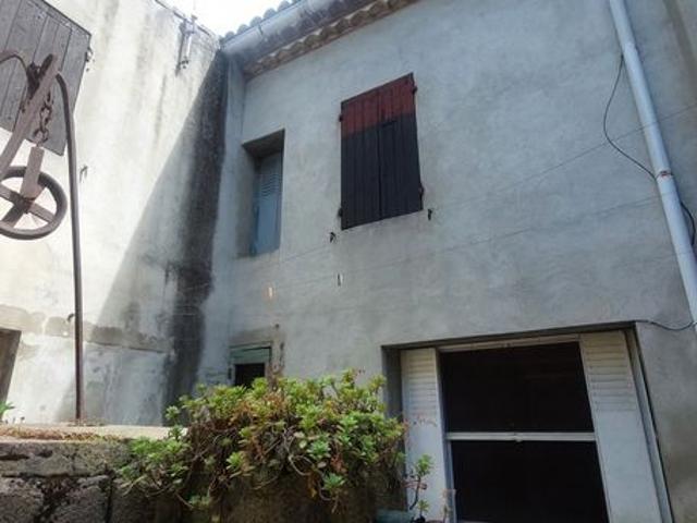 Maison vente à Nîmes, Garons