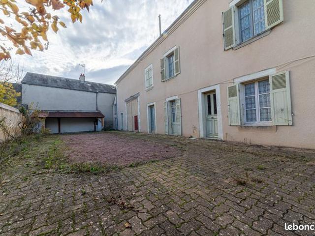 Maison vente à Issoudun, Liniez