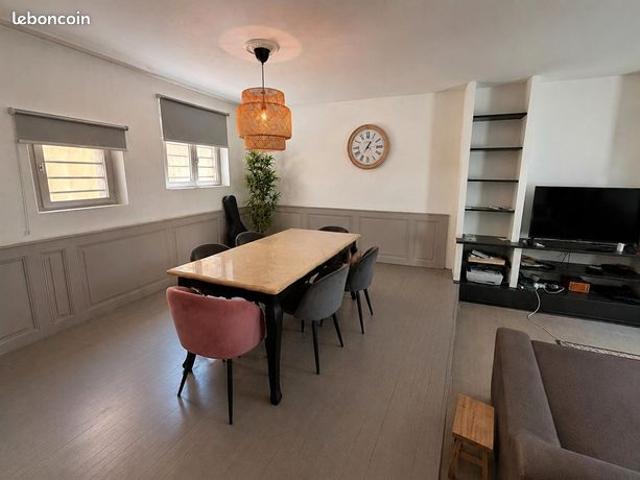 Maison vente à Avignon, Châteauneuf-de-gadagne