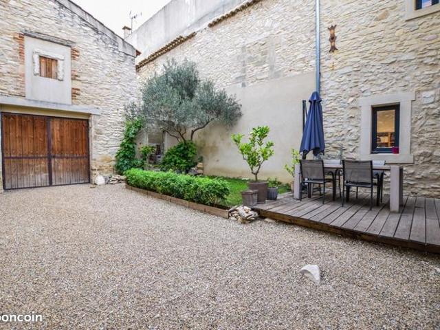 Maison vente à Nîmes, Tavel