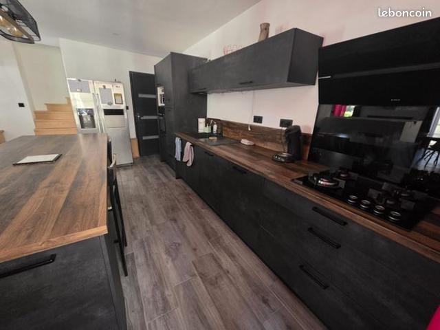 Maison vente à Privas, Meysse