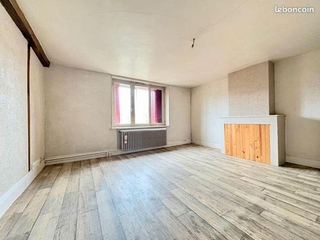 Maison vente à Neufchâteau, Lamarche