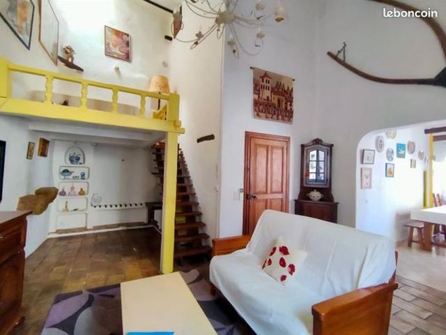 Maison vente à Béziers, Tourbes