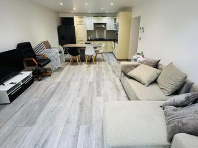 Maison vente à Grenoble, Livet-et-gavet