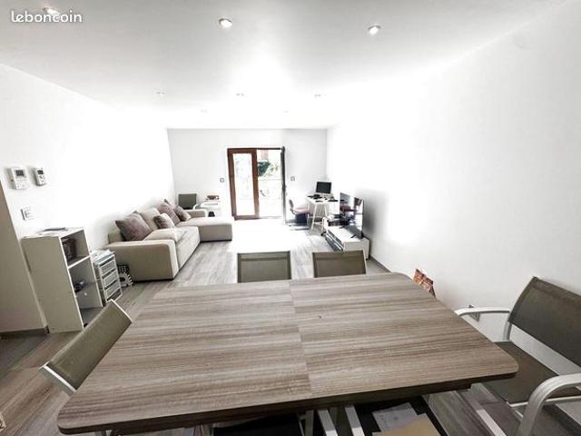 Maison vente à Grenoble, Livet-et-gavet