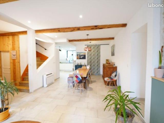 Maison vente à Narbonne, Villesèque-des-corbières