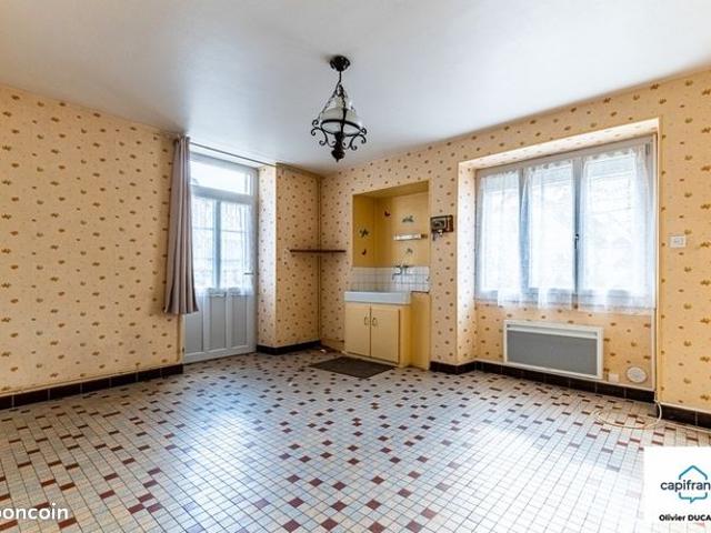 Maison vente à Dijon, Trouhaut