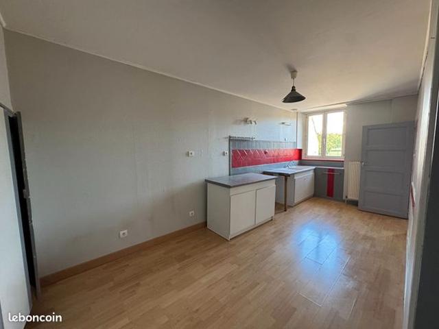 Maison vente à Lons-le-Saunier, Jura