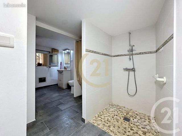 Maison vente à Céret, Thuir