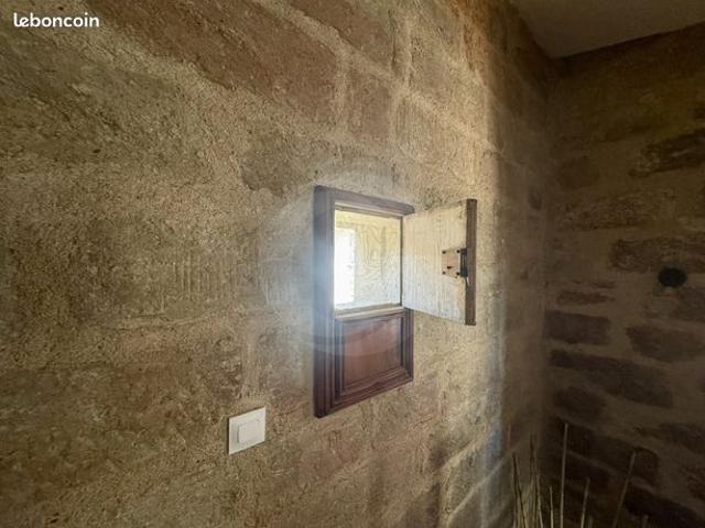 Maison vente à Nîmes, Montagnac