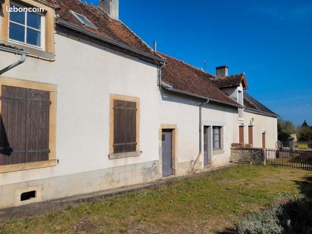 Maison vente à Montluçon, Ainay-le-château