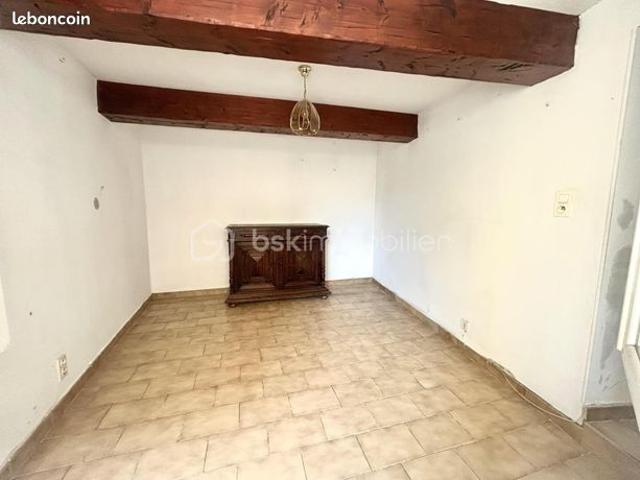 Maison vente à Nîmes, Bezouce
