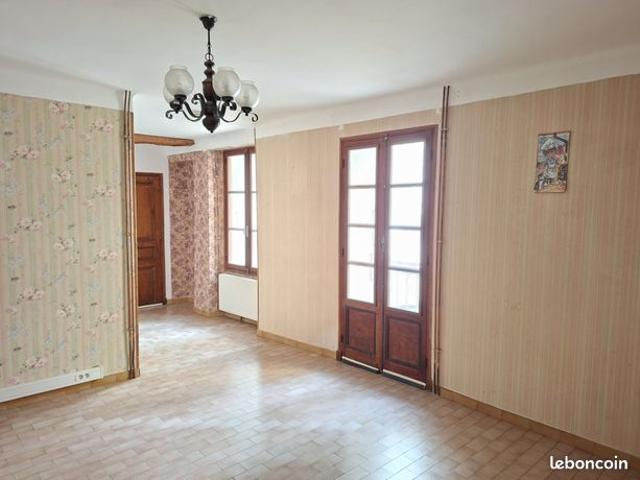 Maison vente à Digne-les-Bains, Volonne