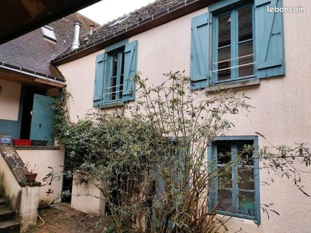 Maison vente à Épernay, Montmirail