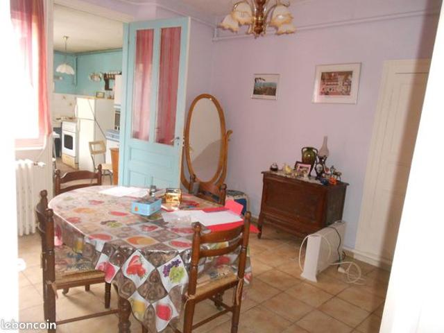 Maison vente à Le Mayet-de-Montagne, Allier