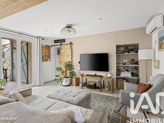 Maison vente à Aix-en-Provence, Gréasque