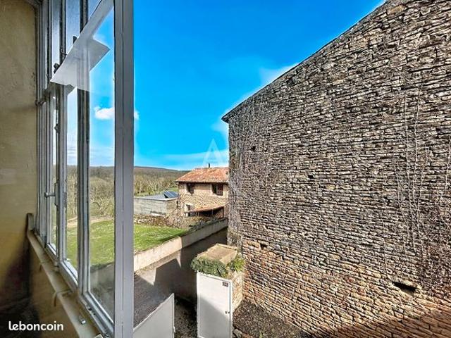 Maison vente à Mâcon, Verzé