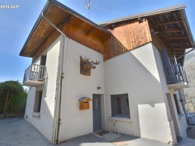 Maison vente à Albertville, Auvergne-Rhône-Alpes