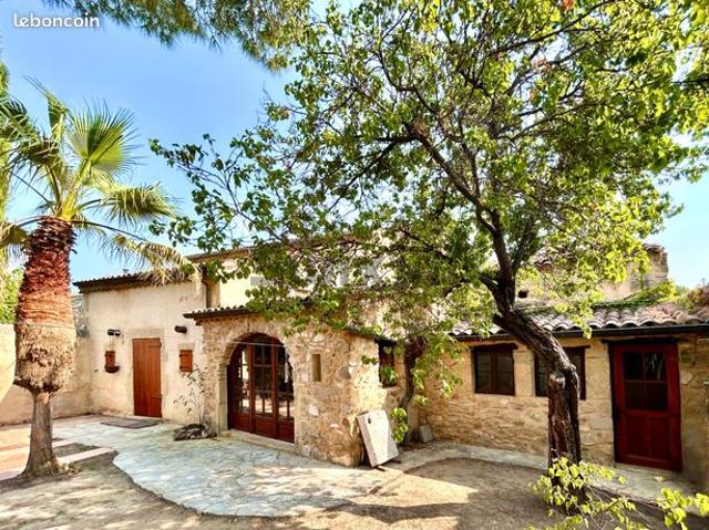 Maison vente à Nîmes, Saint-victor-la-coste